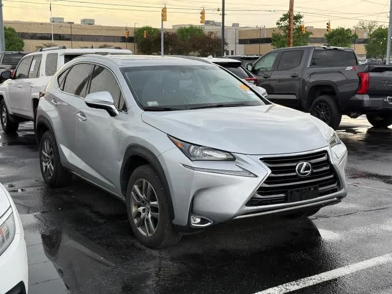 2016 Lexus NX 350 200t 4x2's photo
