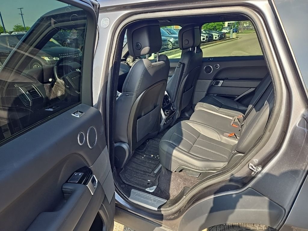 Used 2019 Corris Gray Metallic Land Rover HSE image 17