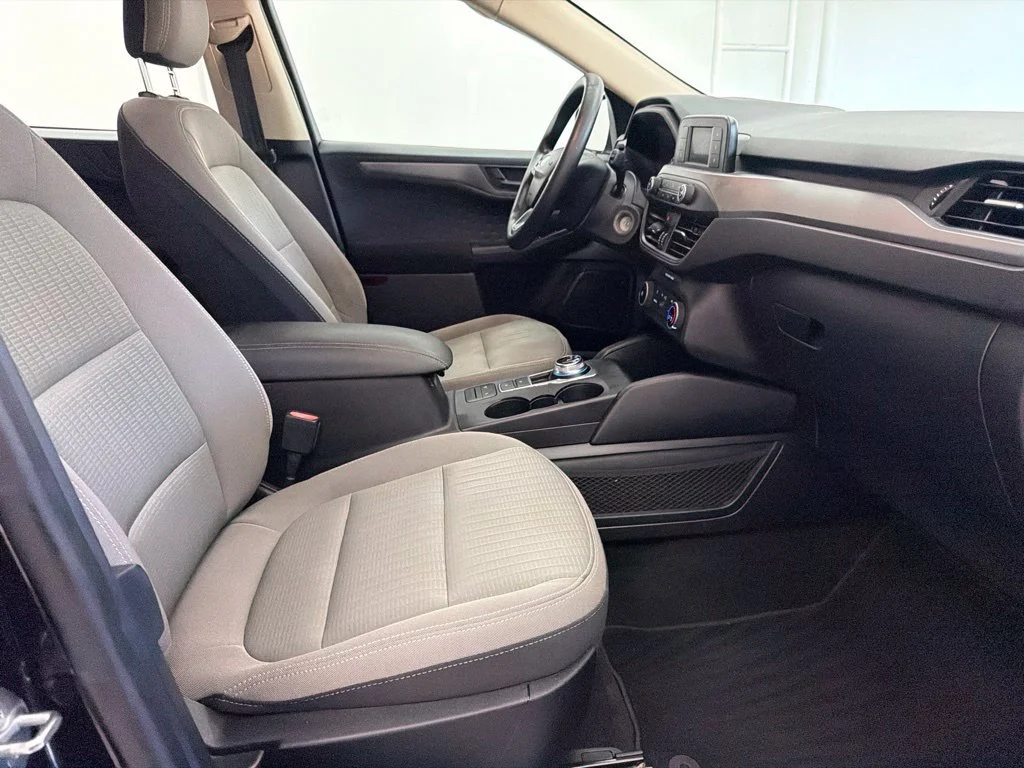 Used 2020 Black Ford S image 28