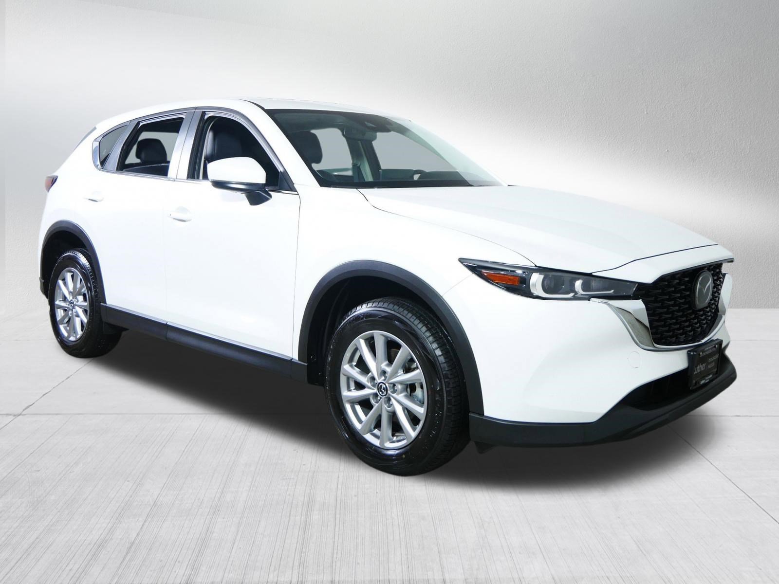 2023 Mazda CX-5 S Preferred package