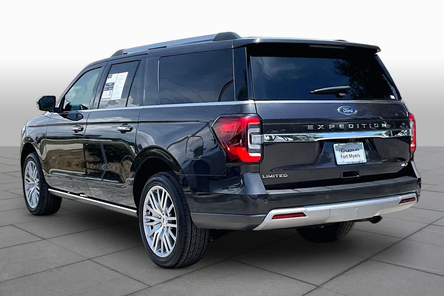 Used 2024 Dark Matter Gray Metallic Ford Limited image 18