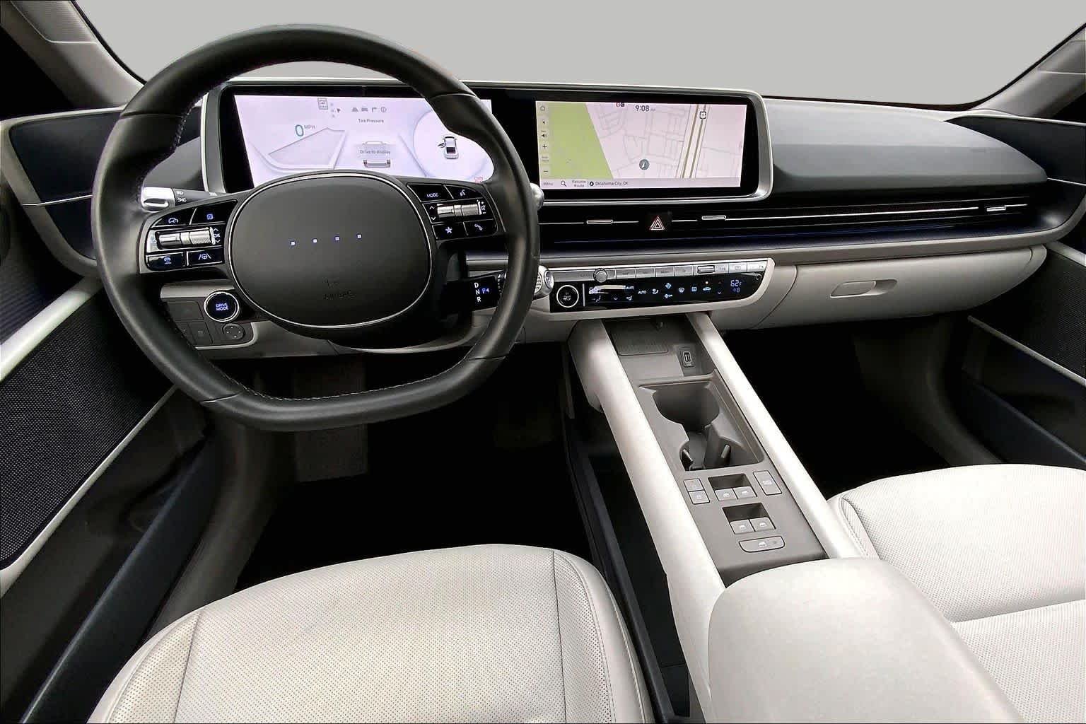 Used 2024 Transmission Blue Hyundai SEL image 15