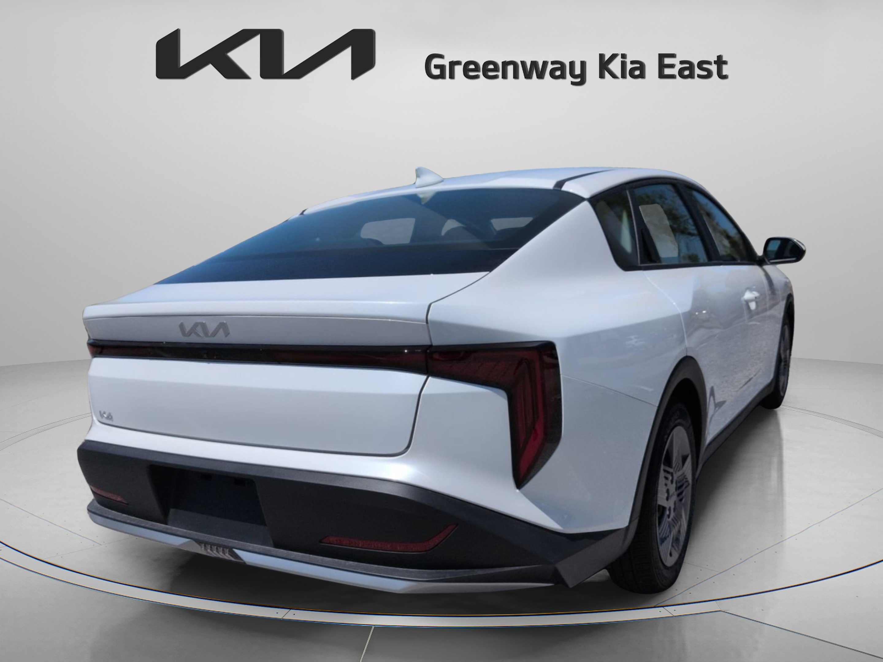 New 2026 Snow White Pearl Kia LX image 6
