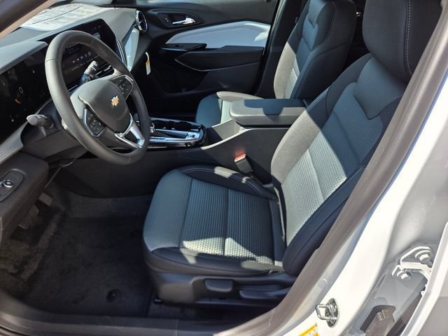 2026 Chevrolet Trax LT - Photo 6