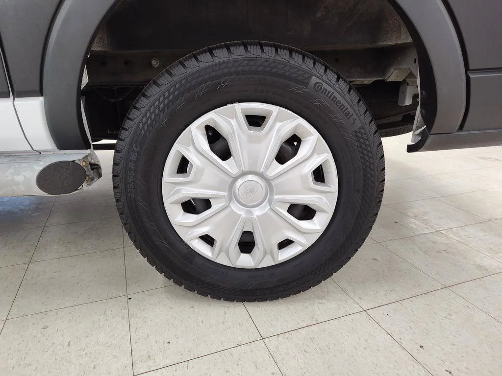 Used 2024 White Ford Base image 26