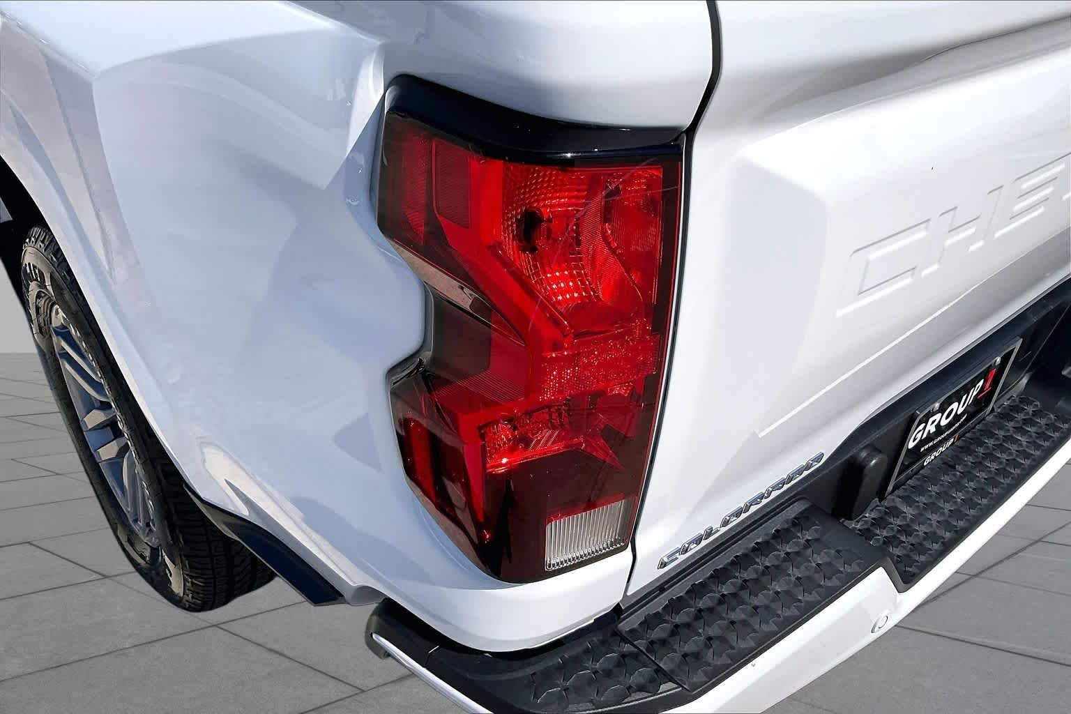 Used 2026 Summit White Chevrolet 2WD LT image 26