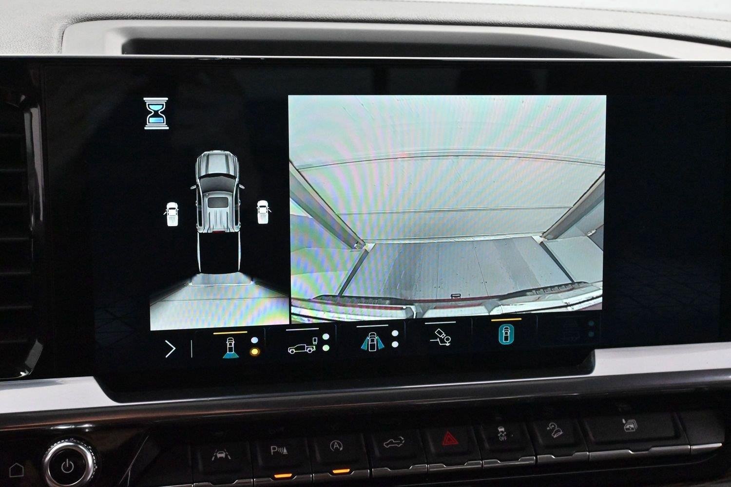 Used 2023 Volcanic Red Tintcoat GMC Elevation image 20