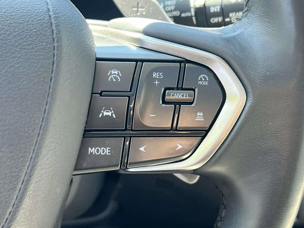 Used 2023 Nebula Gray Pearl Lexus Premium image 35