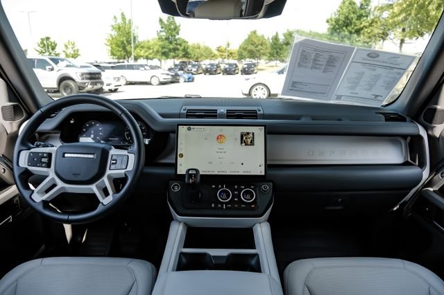 Used 2026 Blue Land Rover S image 18