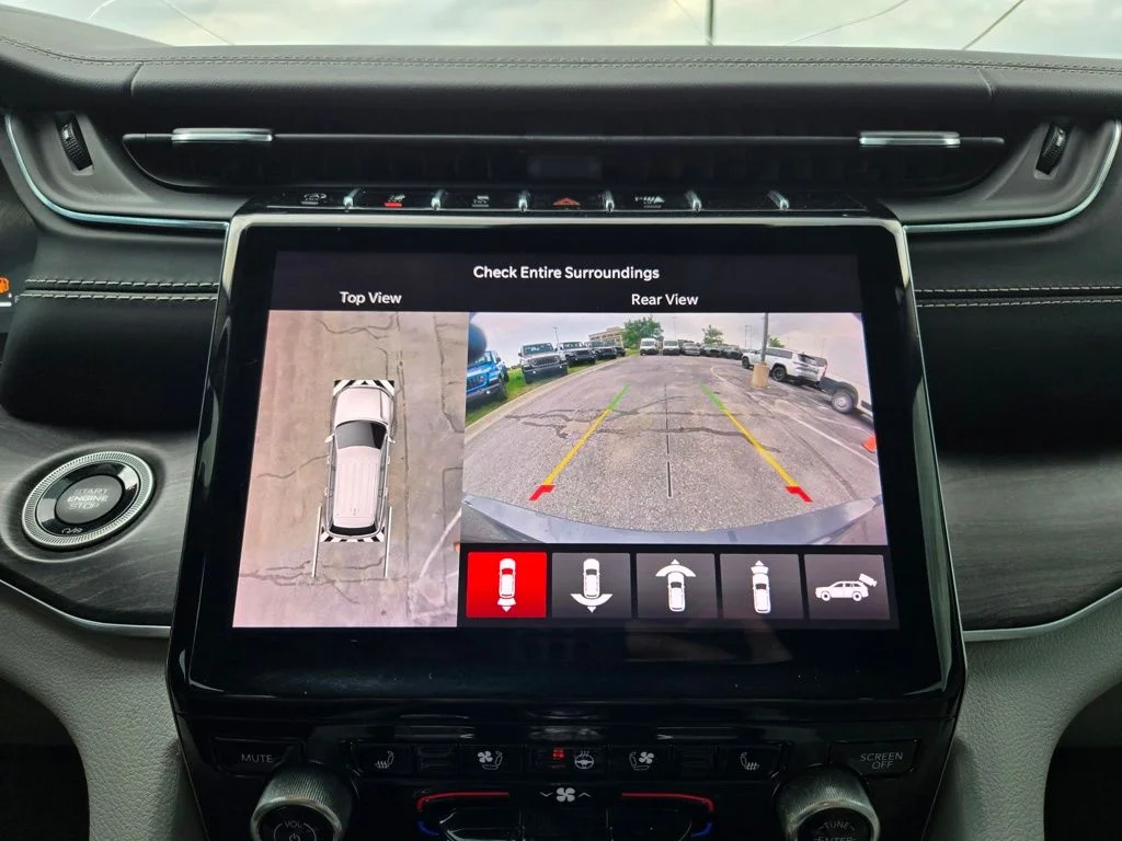 Used 2022 Gray Jeep Overland image 26