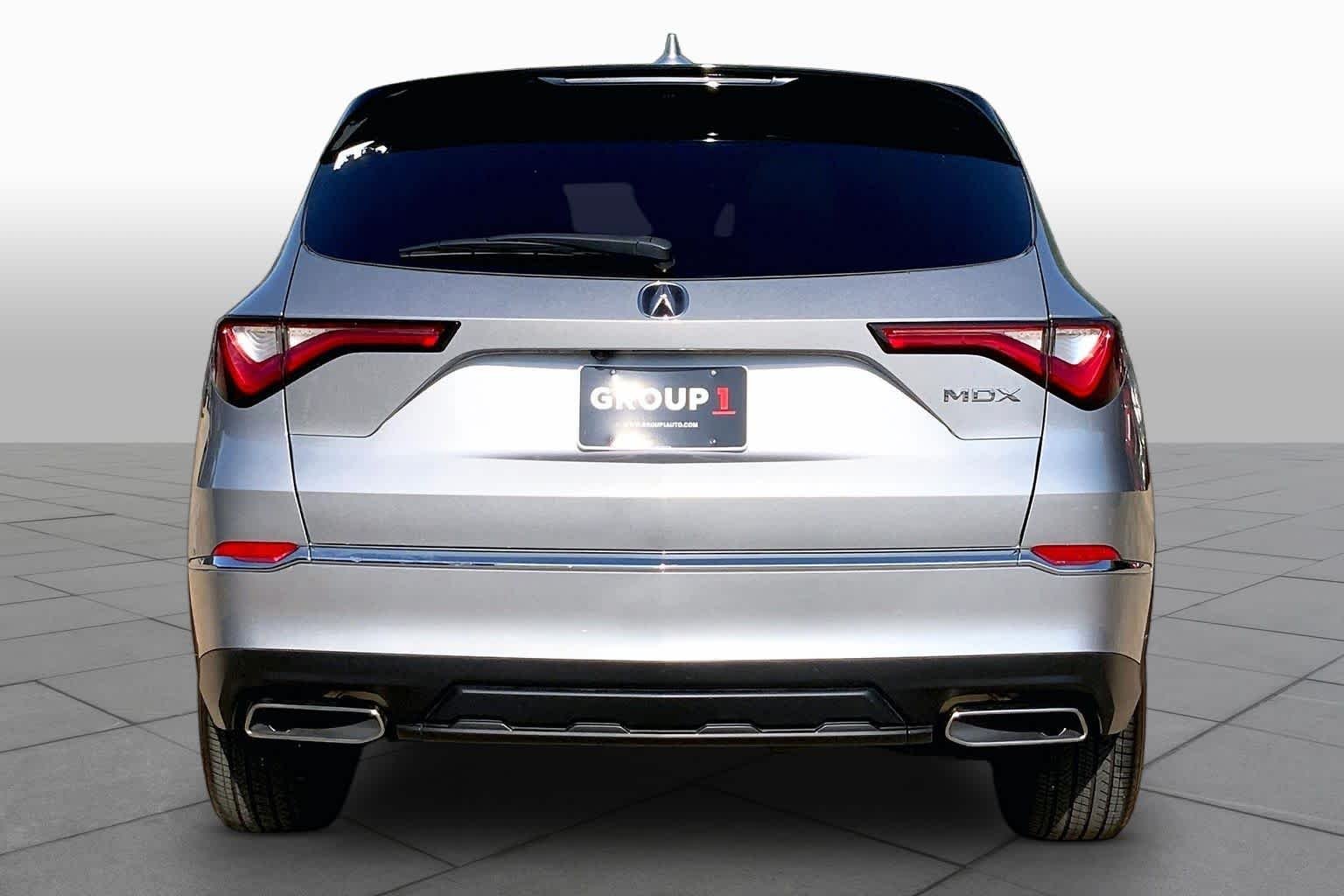 Used 2024 Lunar Silver Metallic Acura  image 5