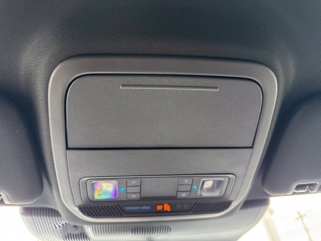 New 2027 Avalanche Gray Ford Active image 69