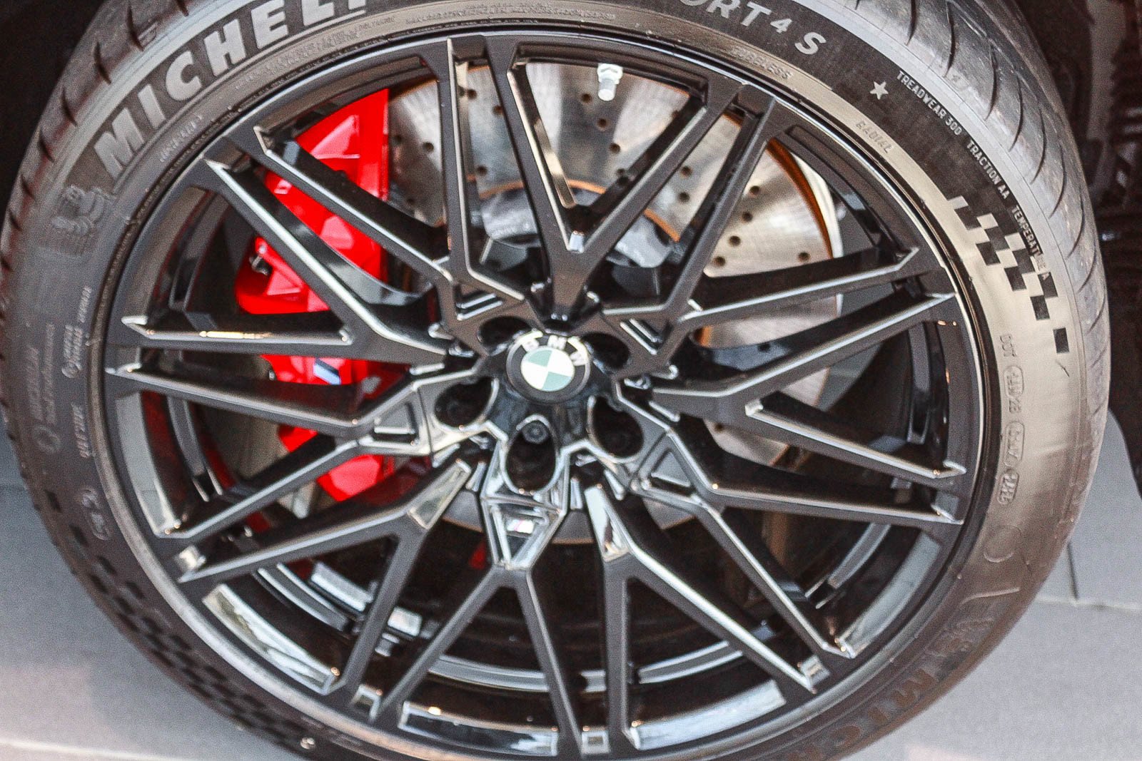 New 2026 Toronto Red Metallic BMW Competition image 10