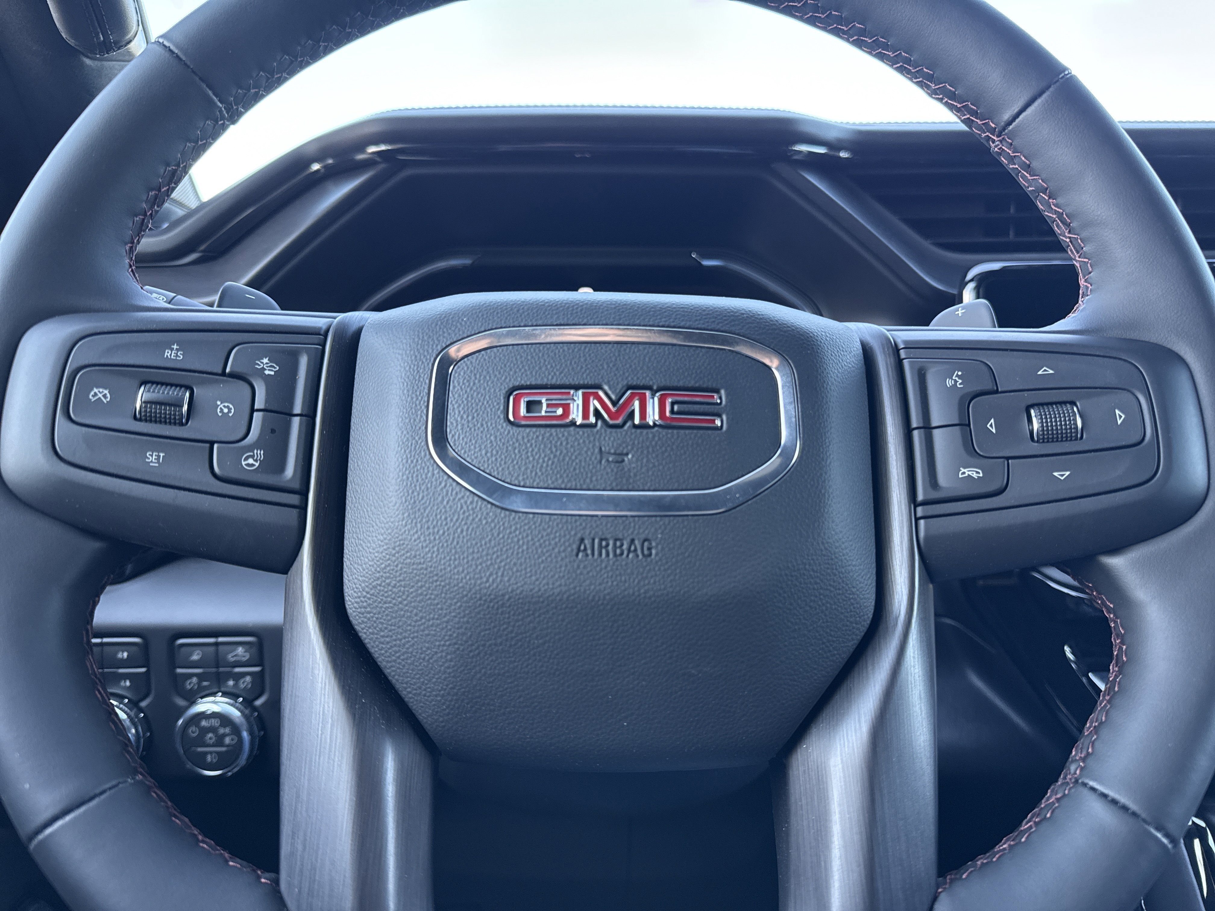 2026 GMC Sierra 1500 AT4X - Photo 24