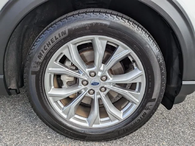 Certified Used 2024 Star White Ford XLT image 11