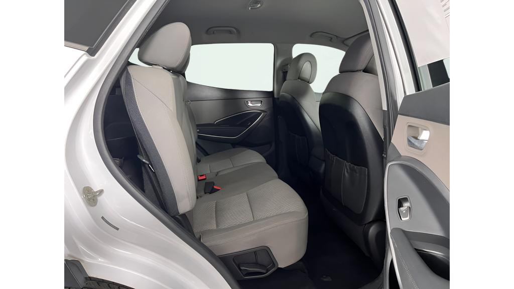 Used 2018 White Hyundai 2.4 Base image 14