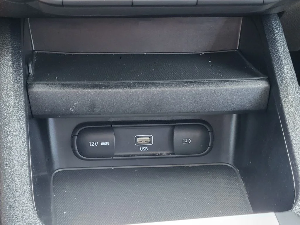 2024 Kia Forte LXS - Photo 12