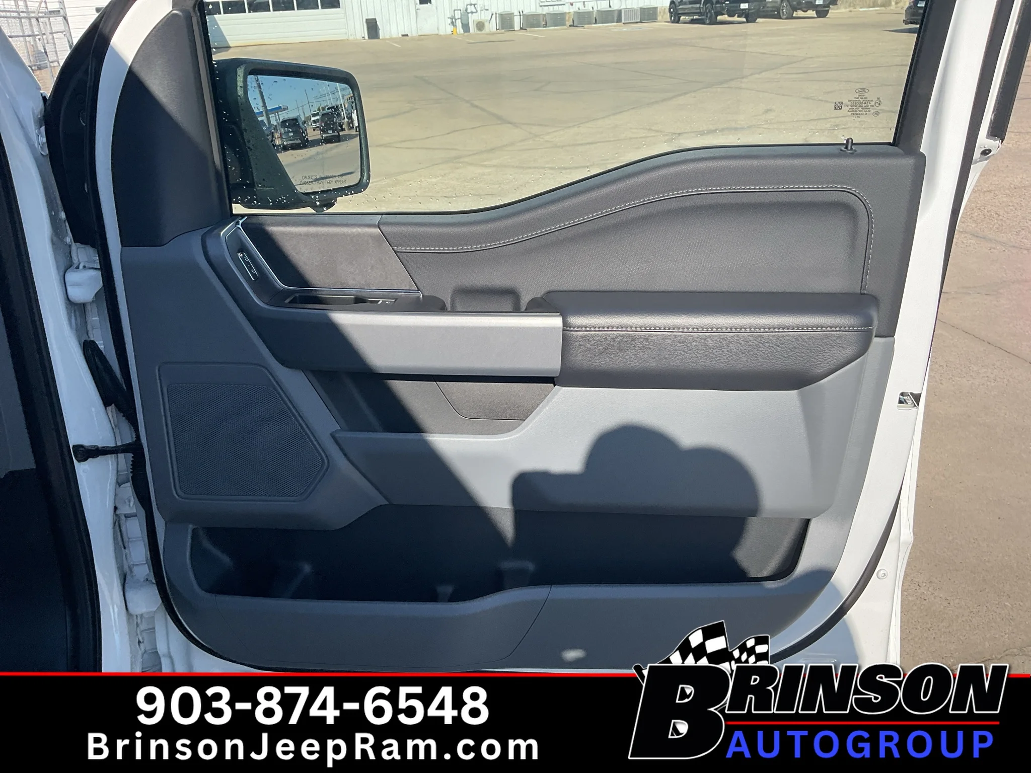 Used 2024 Oxford White Ford XLT image 18