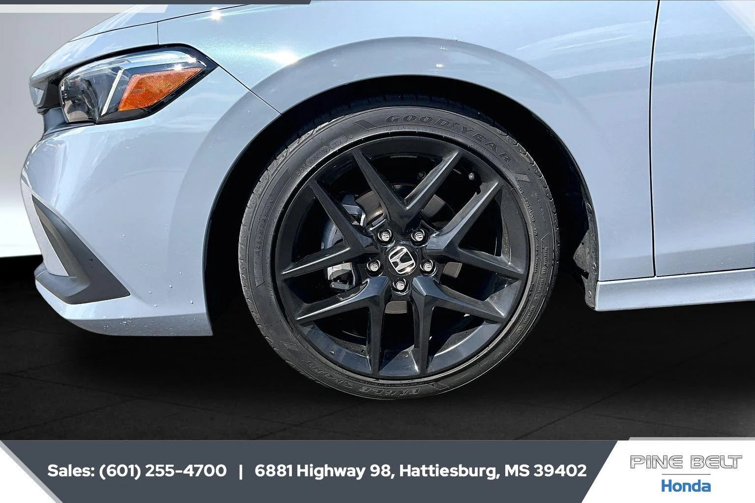 Used 2024 Sonic Gray Pearl Honda Sport image 7