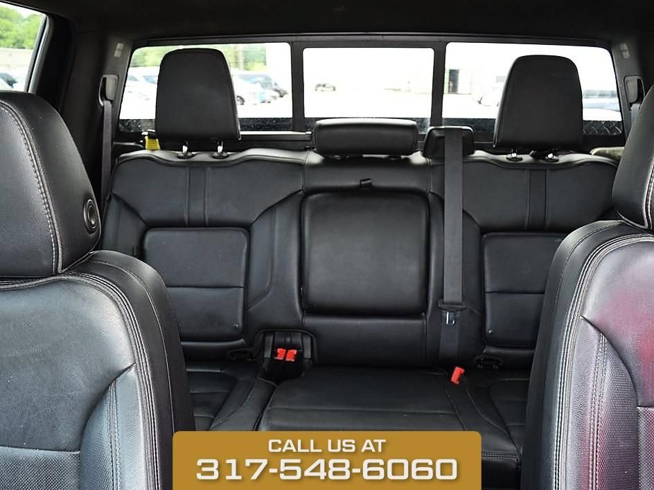 Used 2020 BLACK Chevrolet High Country image 33