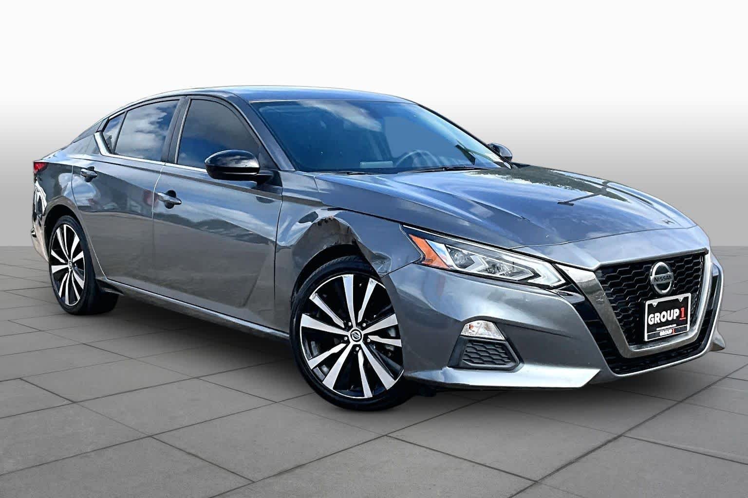 Pre-Owned 2021 Nissan Altima 2.5 SR
