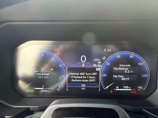 Used 2025  Toyota Base image 33
