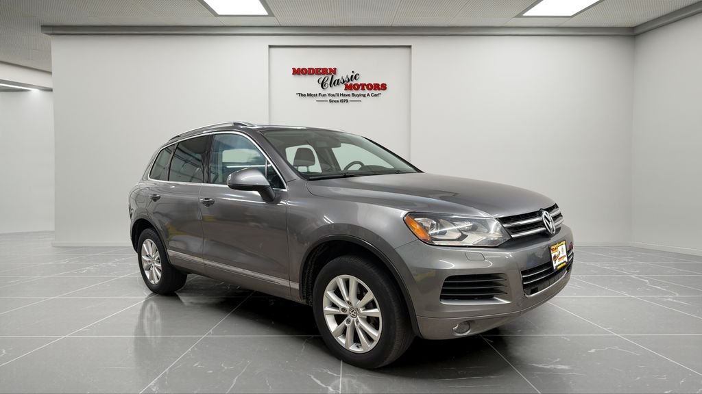 2014 Volkswagen Touareg Sport VR6's photo