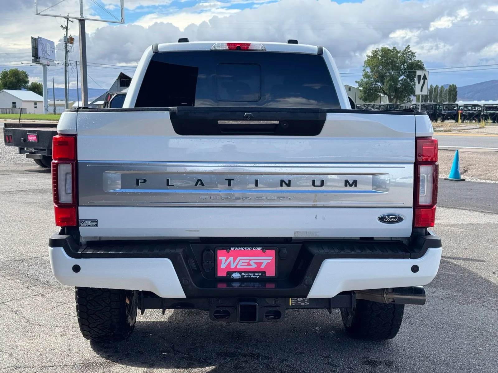 Used 2022 White Ford Platinum image 7
