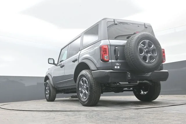 New 2026 Carbonized Gray Metallic Ford Big Bend® image 22