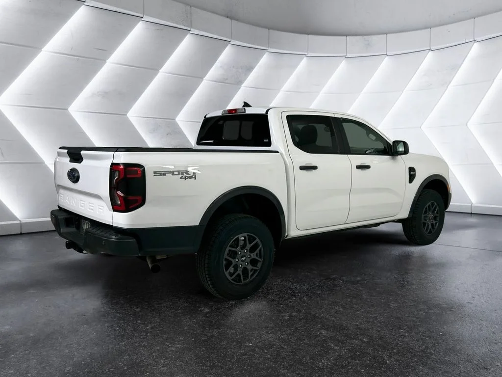 Used 2024 White Ford XLT image 4