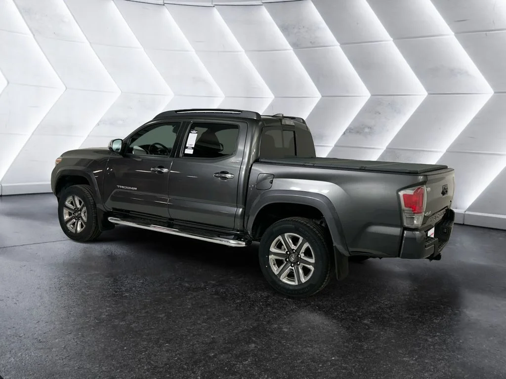 Used 2019 Gray Toyota Limited image 6