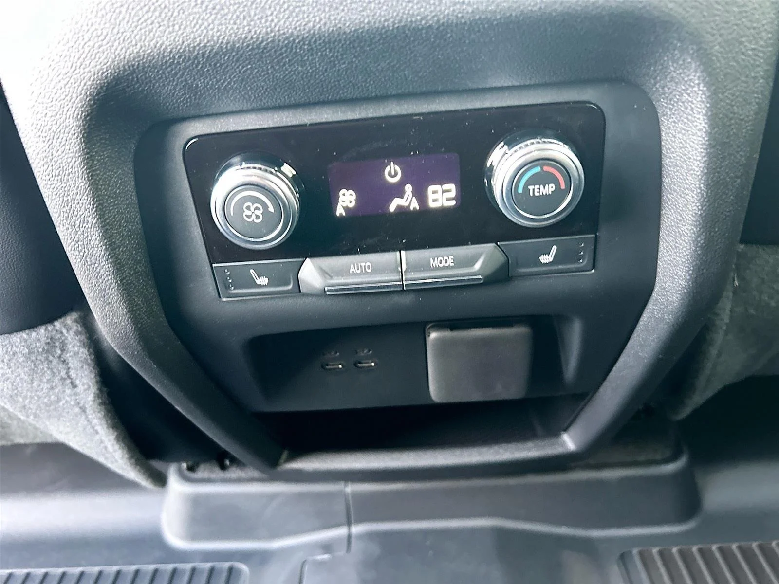 2026 GMC Acadia Elevation - Photo 23