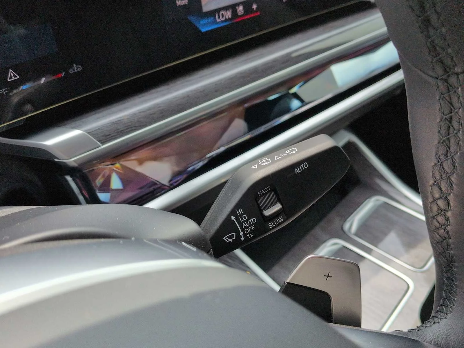 New 2025 Brooklyn Grey Metallic BMW 740i xDrive image 28