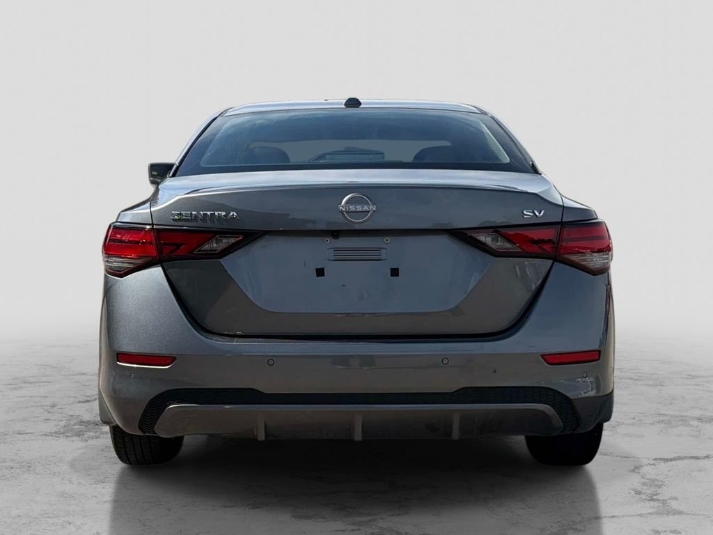 Used 2024 Gray Nissan SV image 4