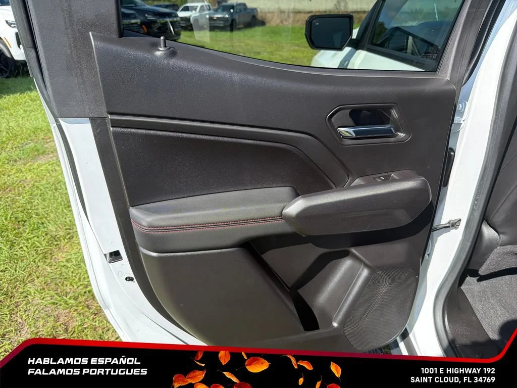 Used 2023 SUMMIT WHITE Chevrolet 4WD Z71 image 22