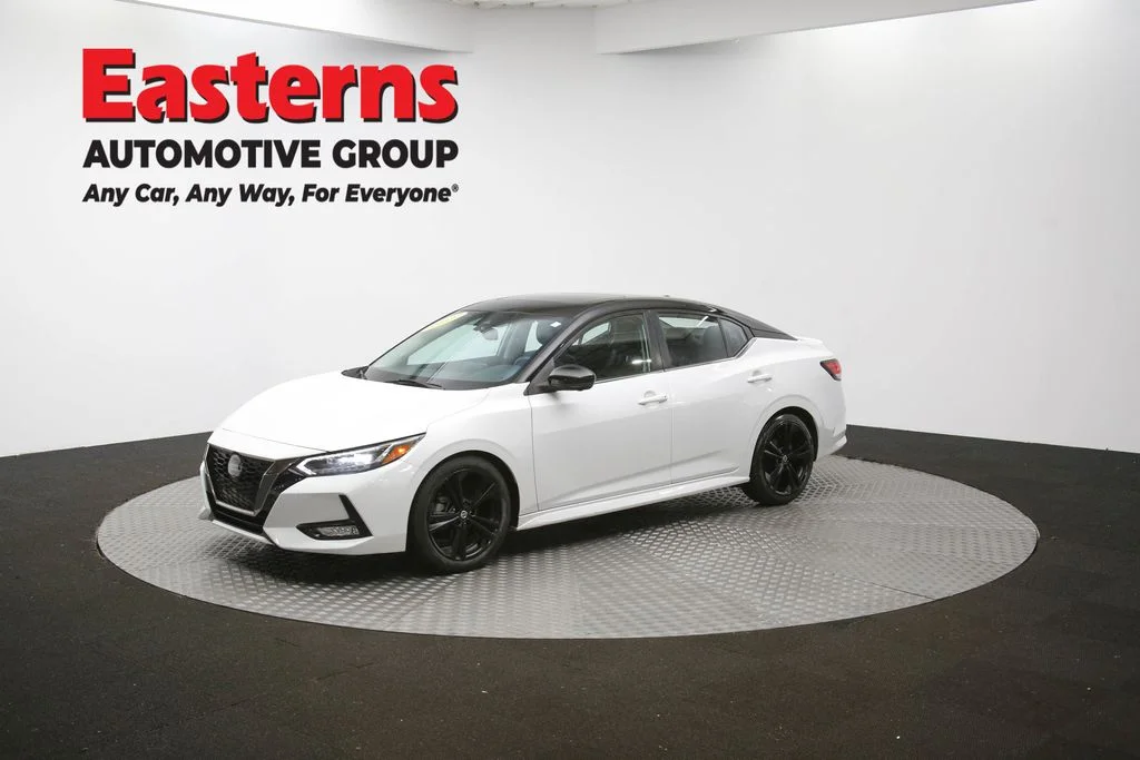 Used 2021 White Nissan SR image 54