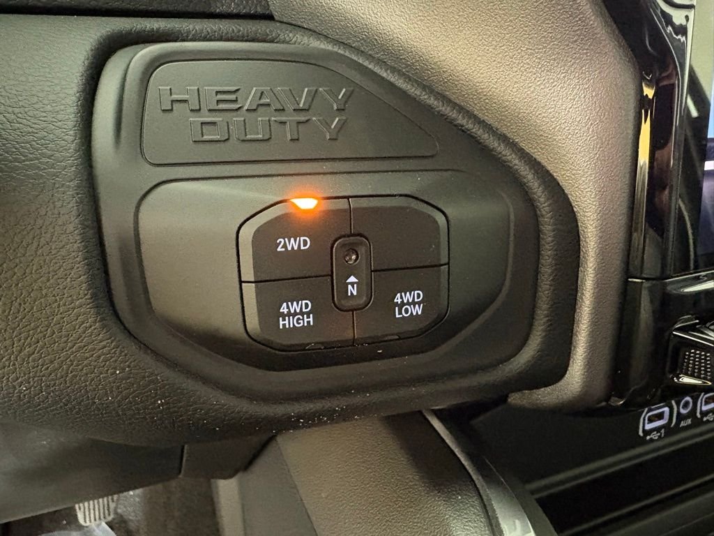 New 2026 Bright White Clear-Coat Exterior Paint RAM Laramie image 29