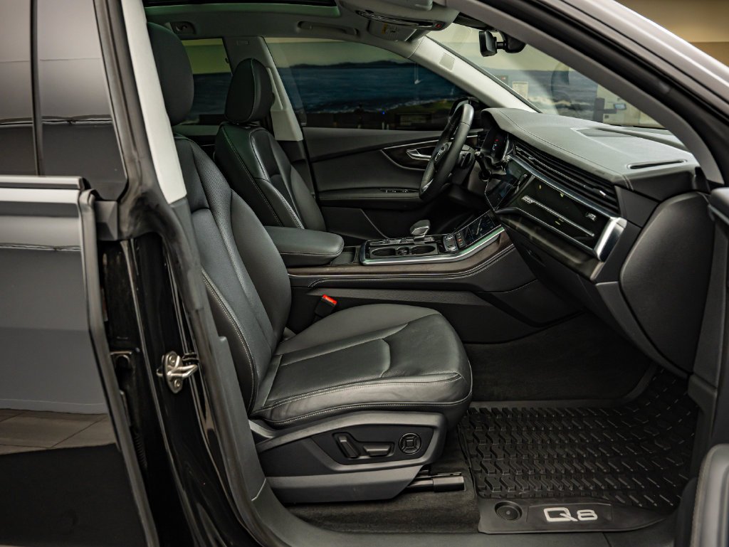 Used 2023 Mythos Black Metallic Audi 55 Premium Plus image 35