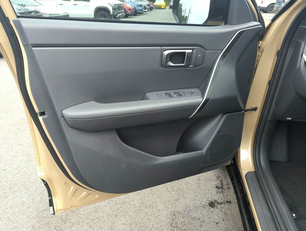 New 2027 Terrain Brown Kia X-Line S image 18