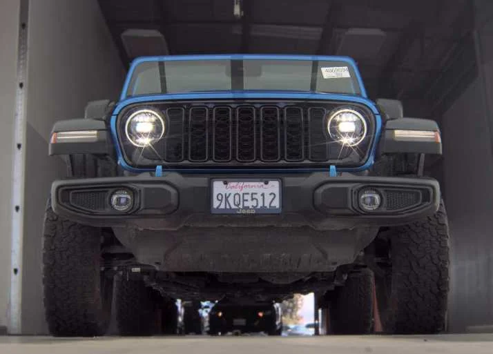 Used 2024 Hydro Blue Pearlcoat Jeep Willys image 3