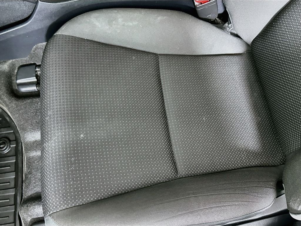 Certified Used 2022 Modern Steel Metallic Honda LX image 19