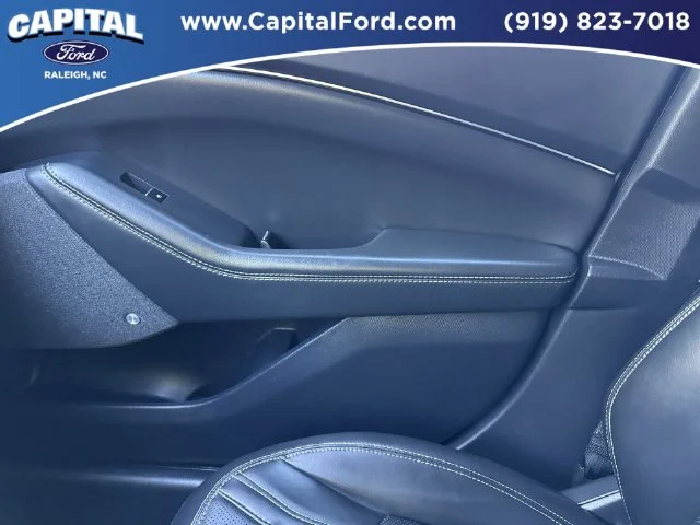 Used 2025 White Ford Premium image 28