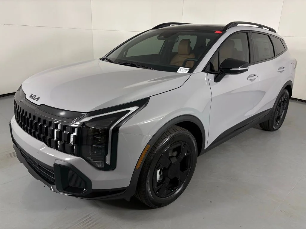 New 2026 Wolf Gray Kia X-Line image 3