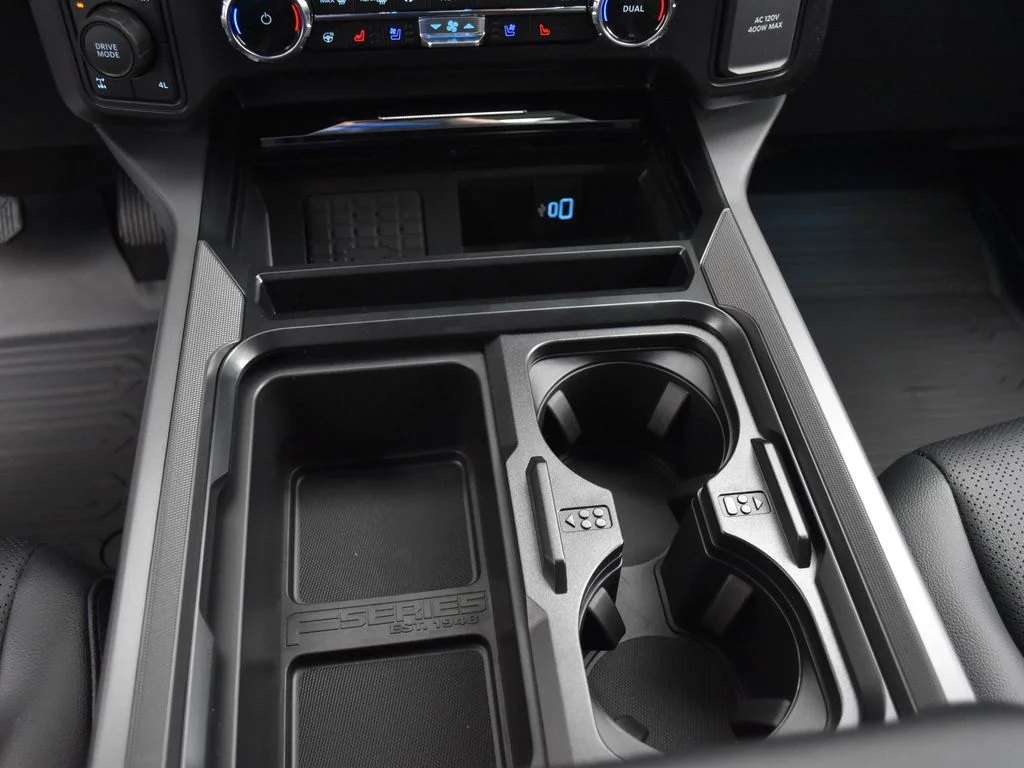 New 2026 Oxford White Ford F-250® Lariat® image 14