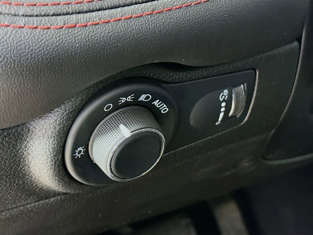 Used 2024 DB Black Clearcoat Dodge R/T Plus image 9