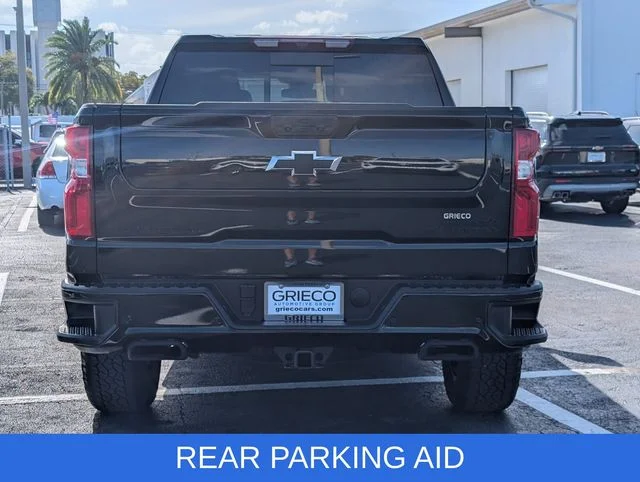 Used 2025 Black Chevrolet High Country image 6