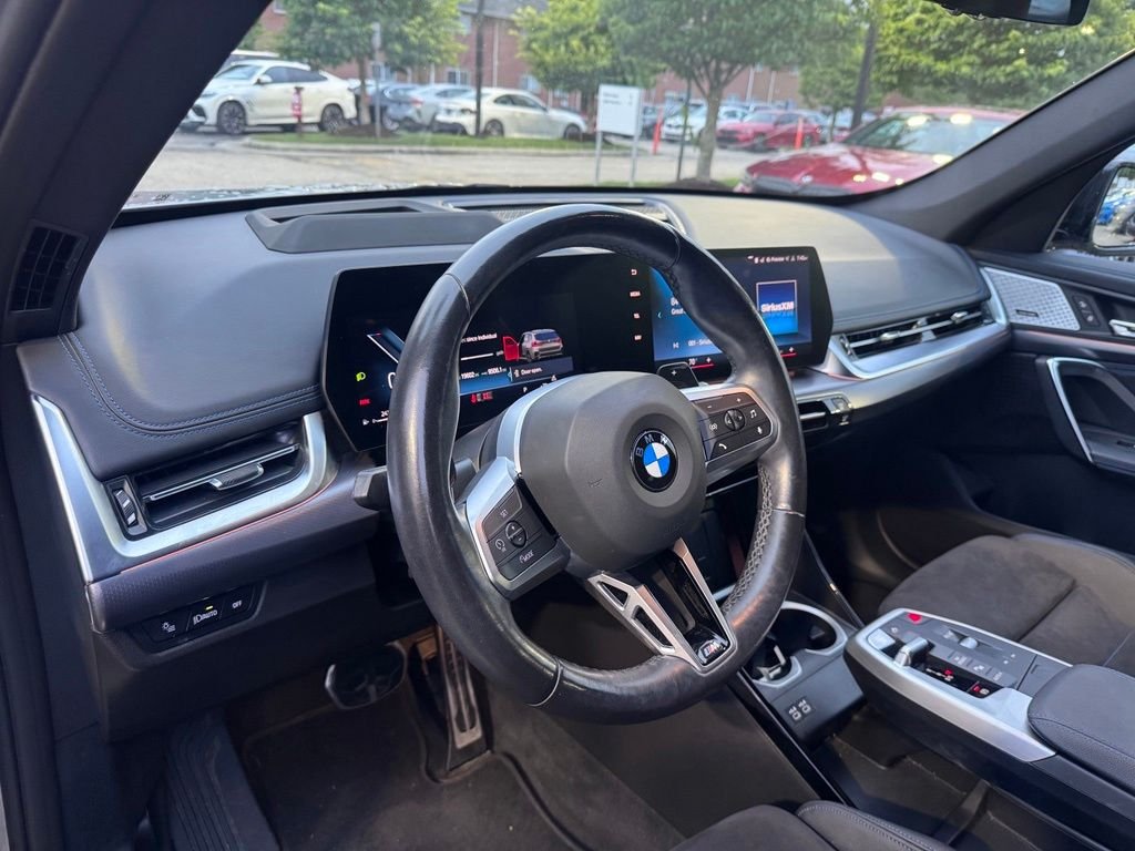 Certified Used 2023 Silver BMW xDrive28i image 9