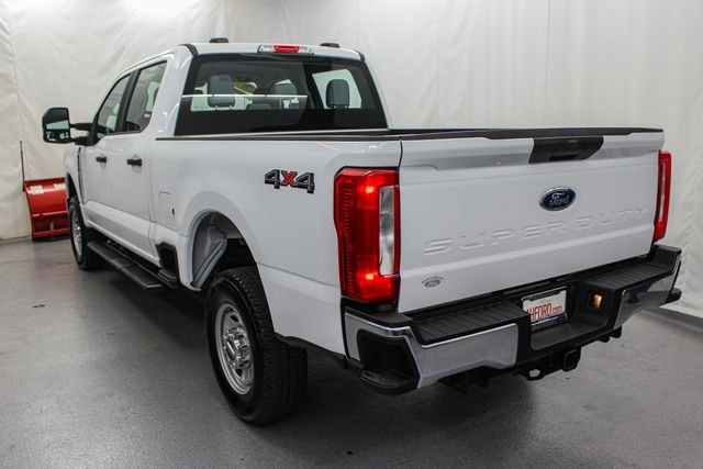 New 2026 Oxford White Ford F-250® XL image 5
