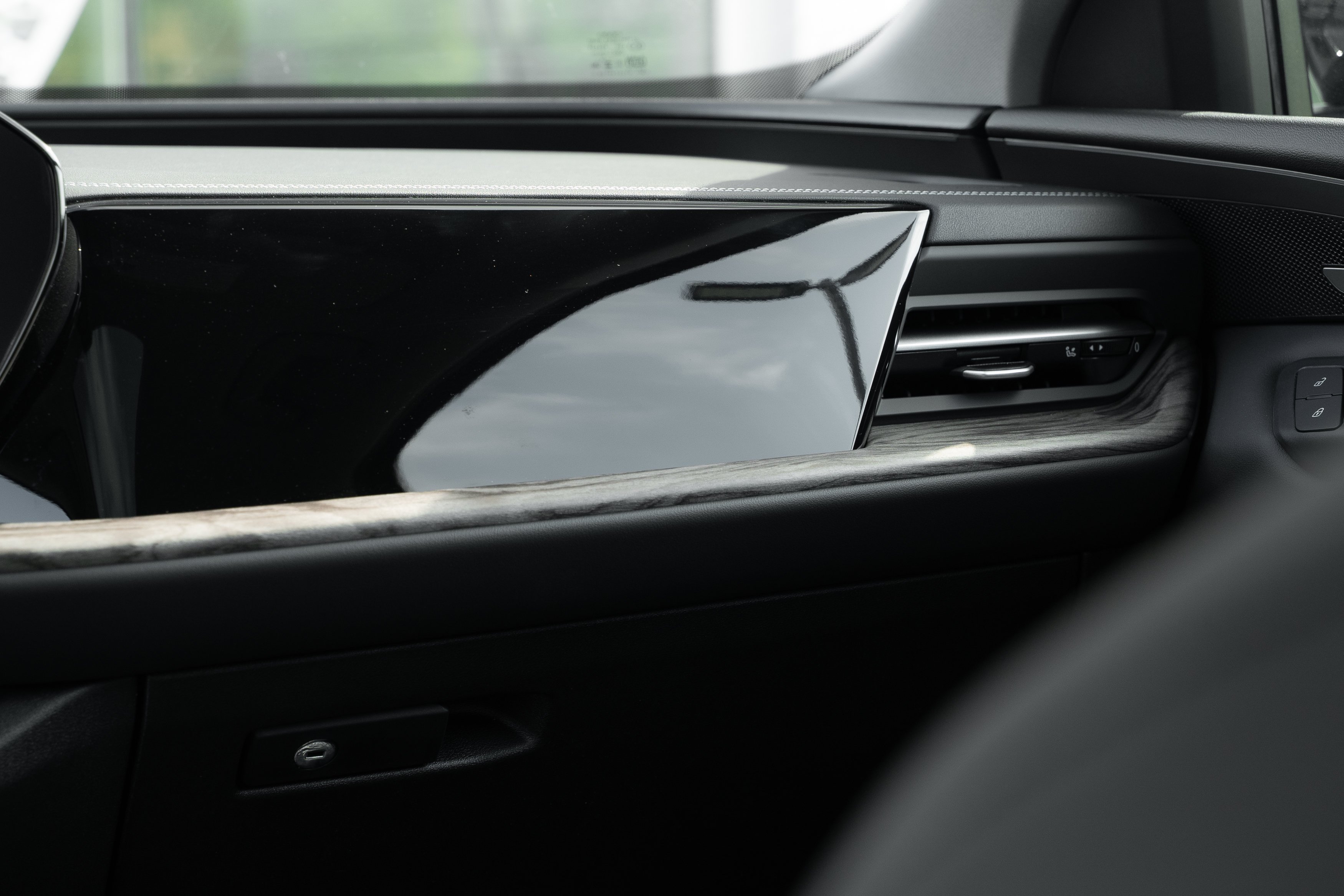 New 2026 Mythos Audi Premium Plus image 15