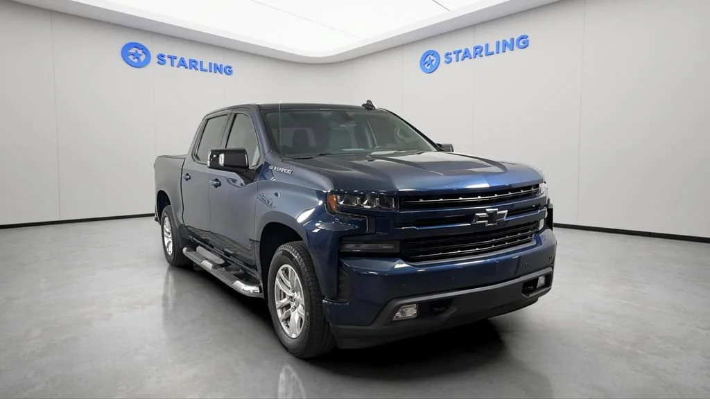 Used 2020 NORTHSKY BLUE METALLIC Chevrolet RST image 15